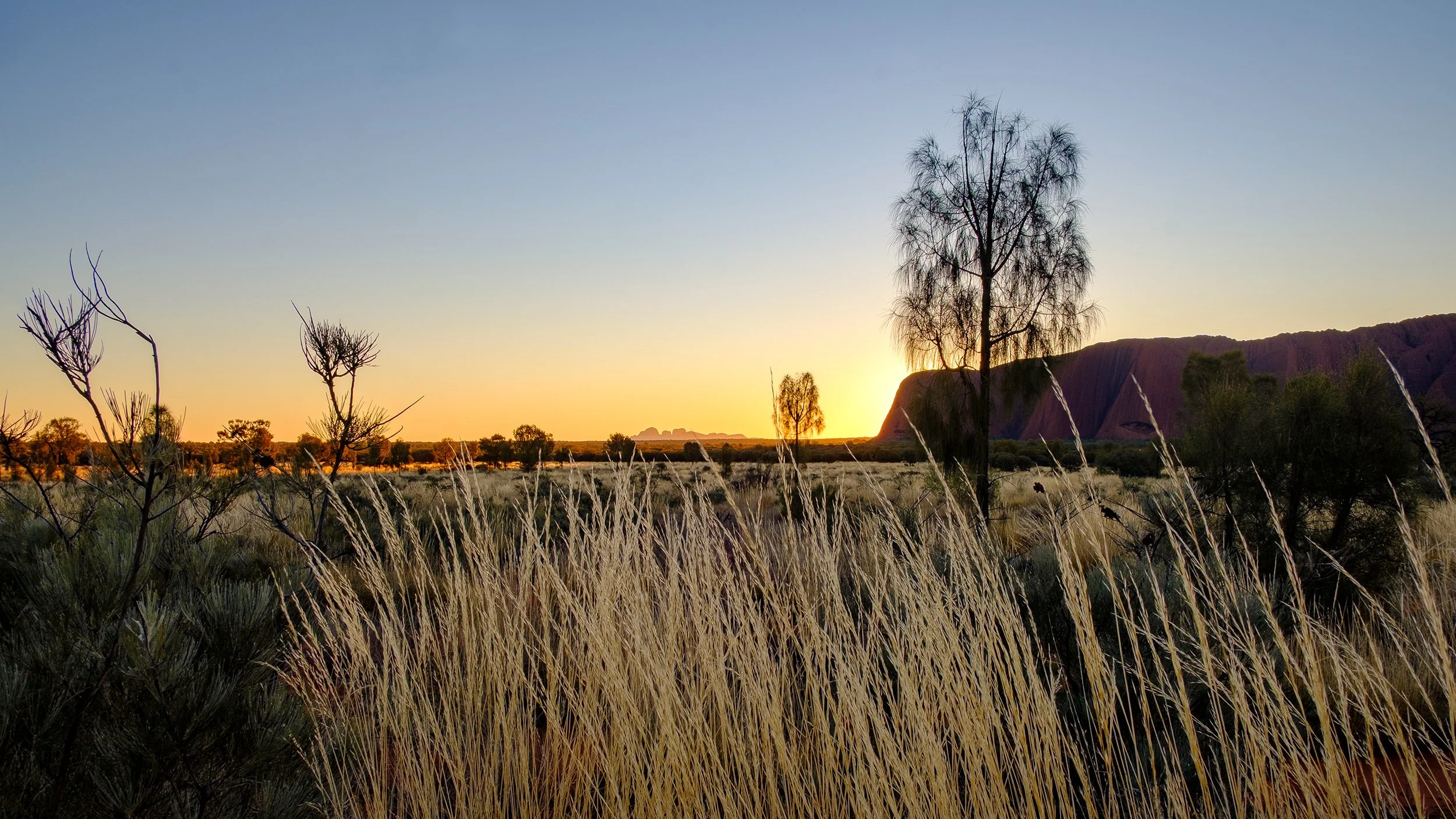 DSCF8550 KATATJUTA AND ULURU.jpg