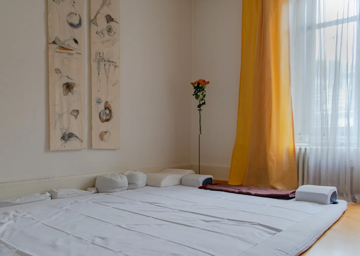 Rita Reichmuth Praxis Luzern Shiatsu 7.jpg