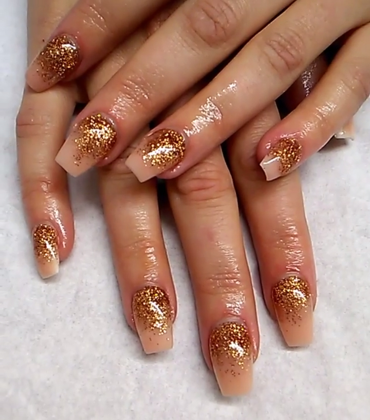 Gold Glitter Acrylic Nails.