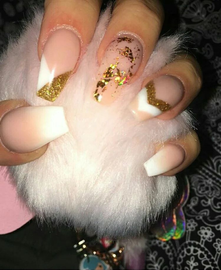 White and Gold Bespoke Acrylic Nails.