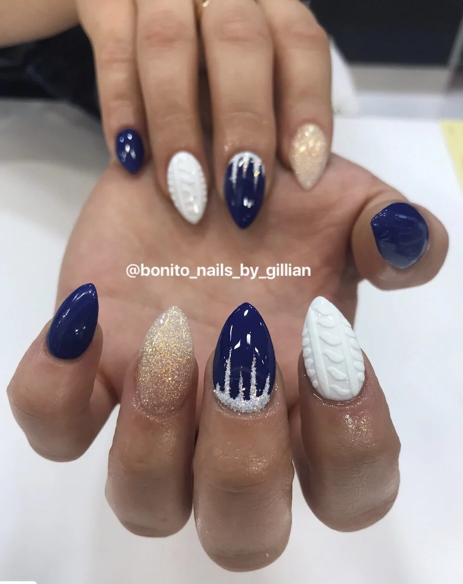 Purple and White Christmas Acrylic Nails.