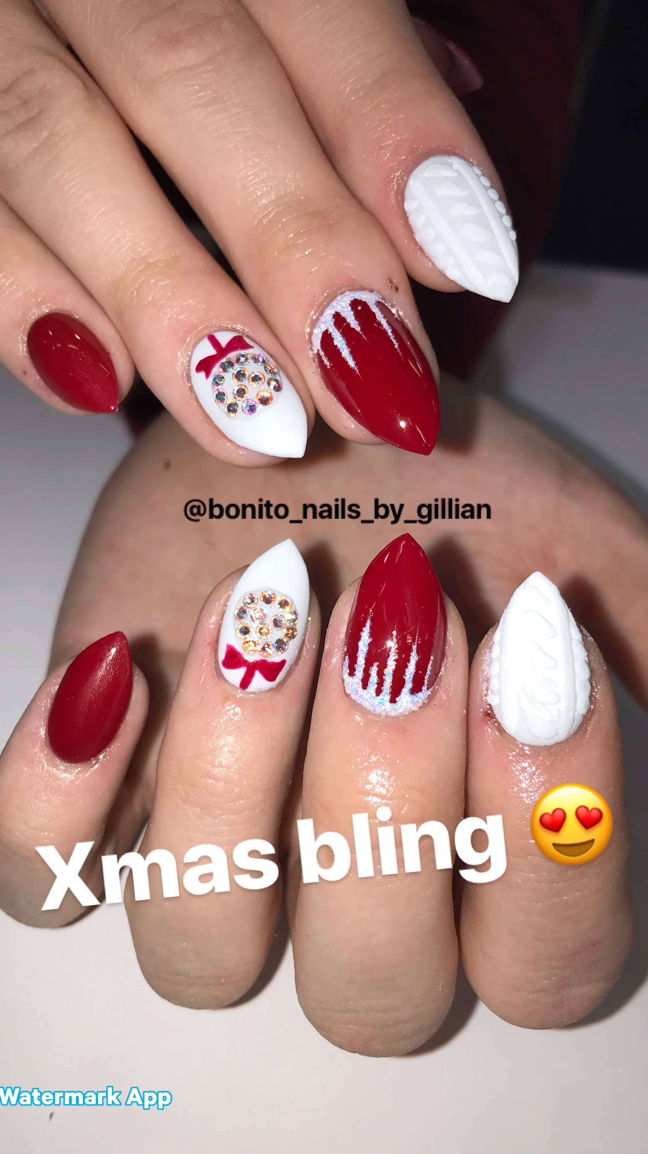 Red and White Christmas Acrylic Nails. 