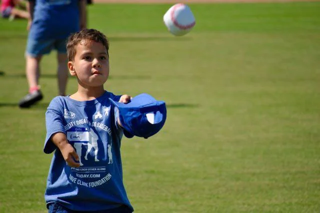 catching with Hat.jpg