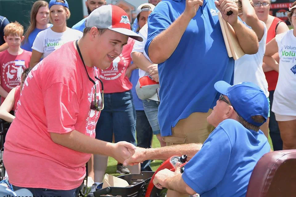 Dave Shaking hands with D3 Camper.jpg