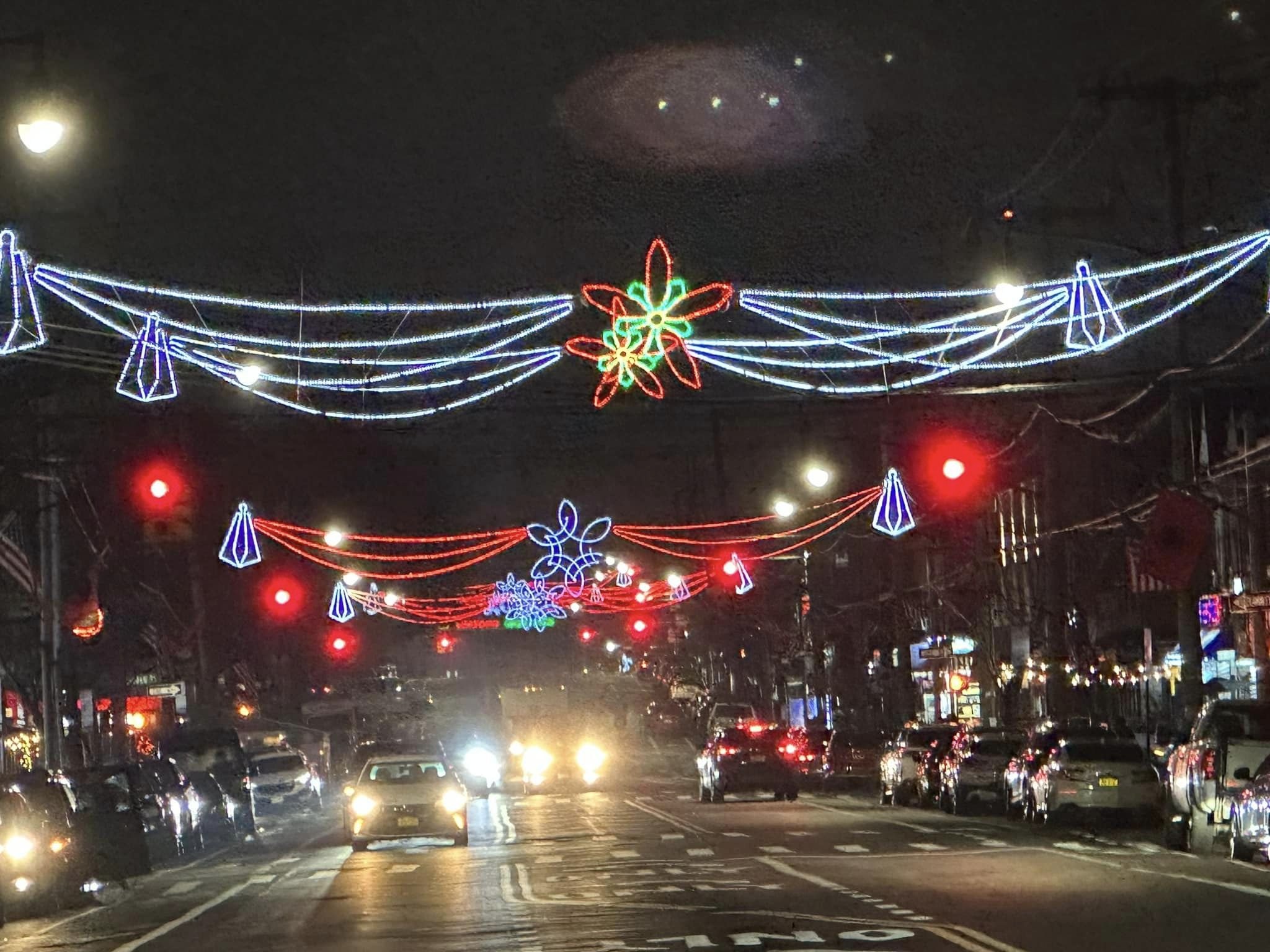 holiday lights 2.jpg