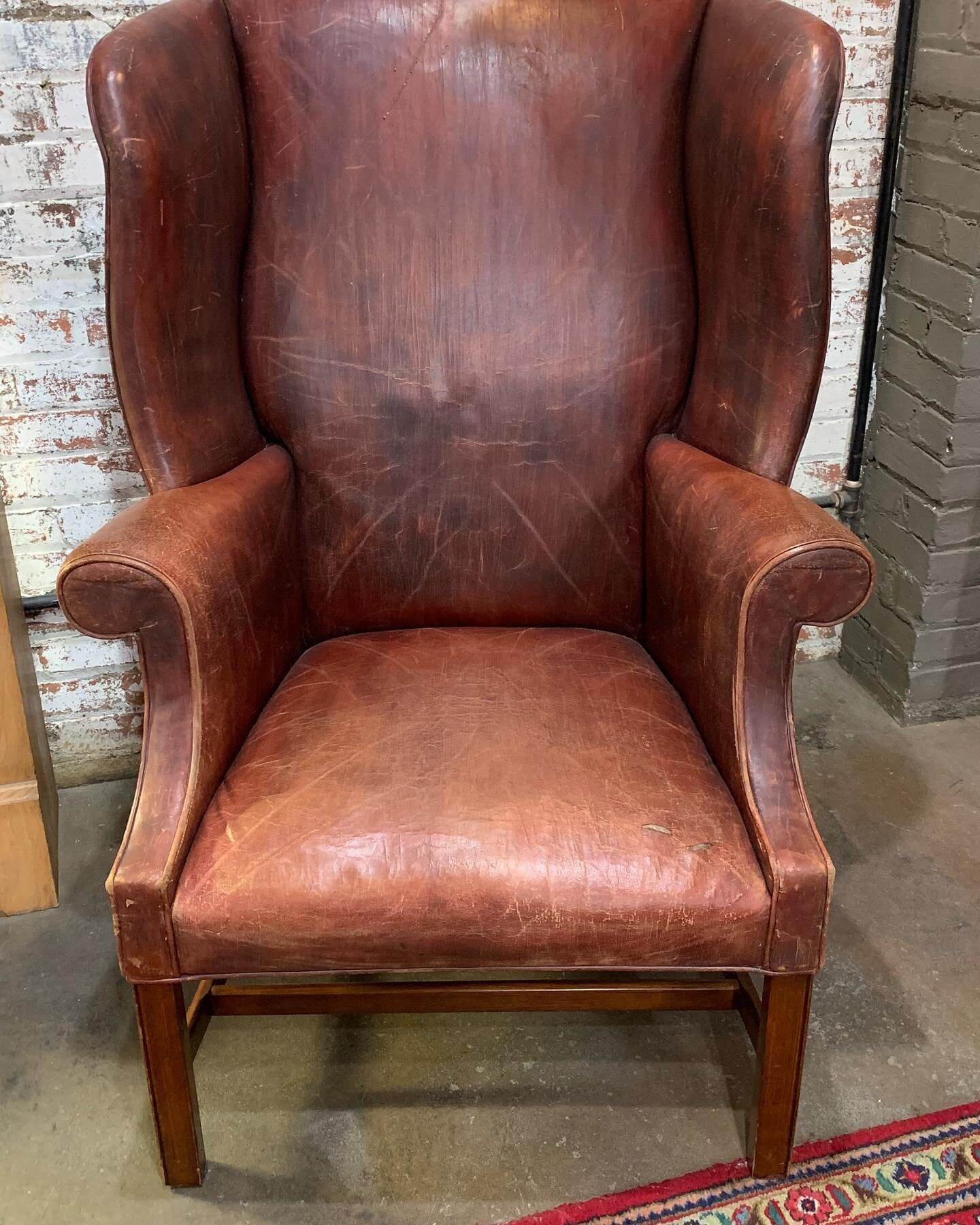 Check out this pair of Ralph Lauren home display chairs from Higbees.
Some wear showing but super comfy and a great grand look for your home.
Selling as a pair $899
 

#leatherfurniture #leatherchairs #leatherwingchair #wingchair #ralphlaurenhome #ra