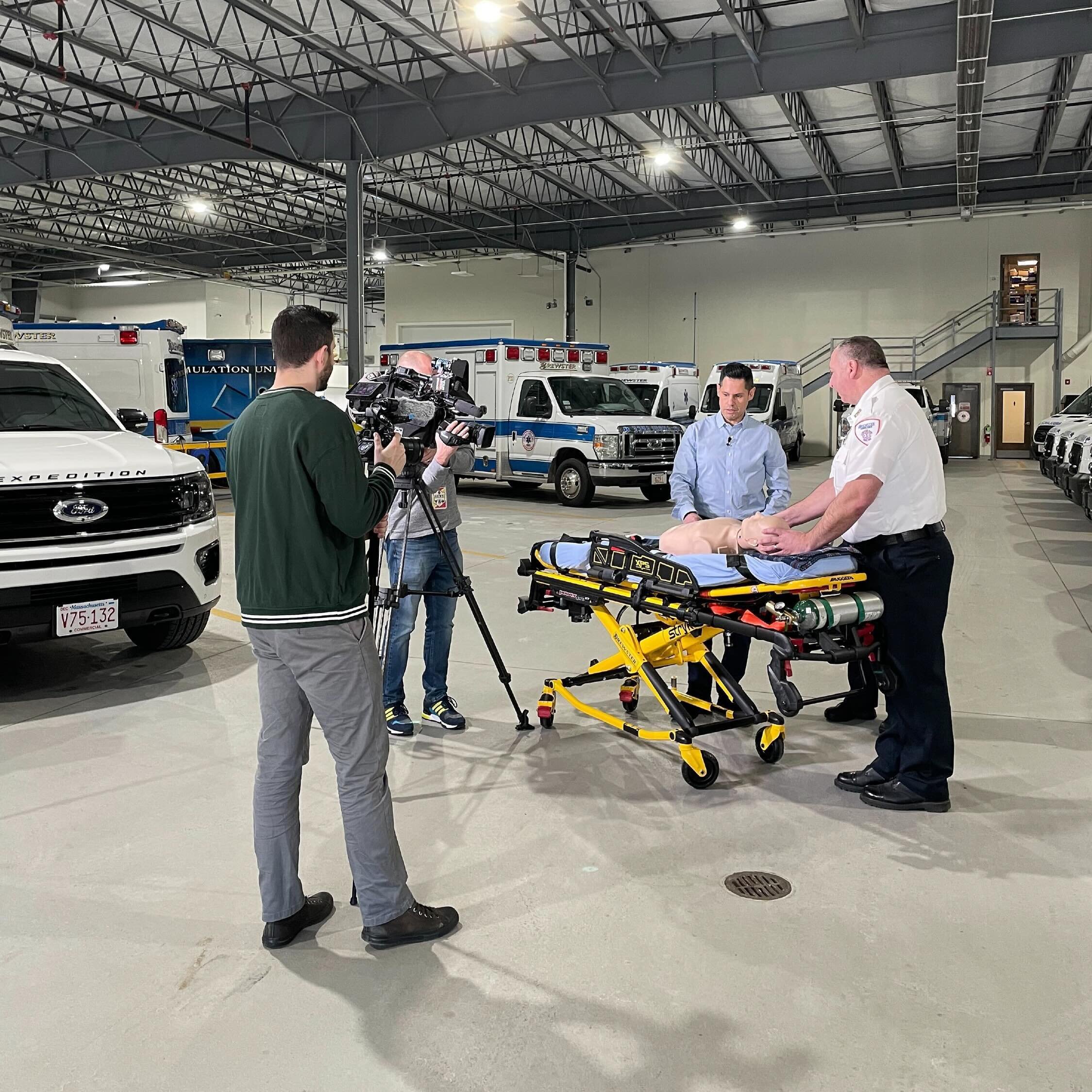 Behind the scenes...🎥
 #CMTIEMS #EMT #Paramedic #courses #training #als #bls #cpr #firstresponders