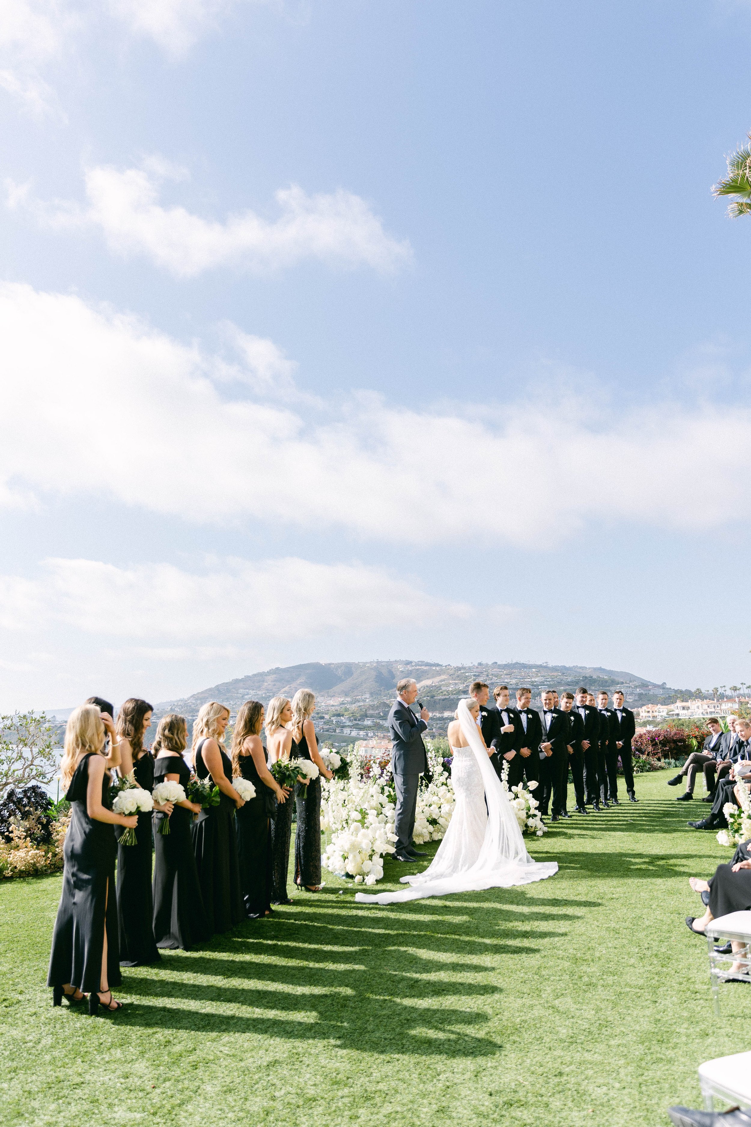 Ritz Carlton Laguna Beach Wedding_©VanessTierneyPhotography_764A7232.jpg