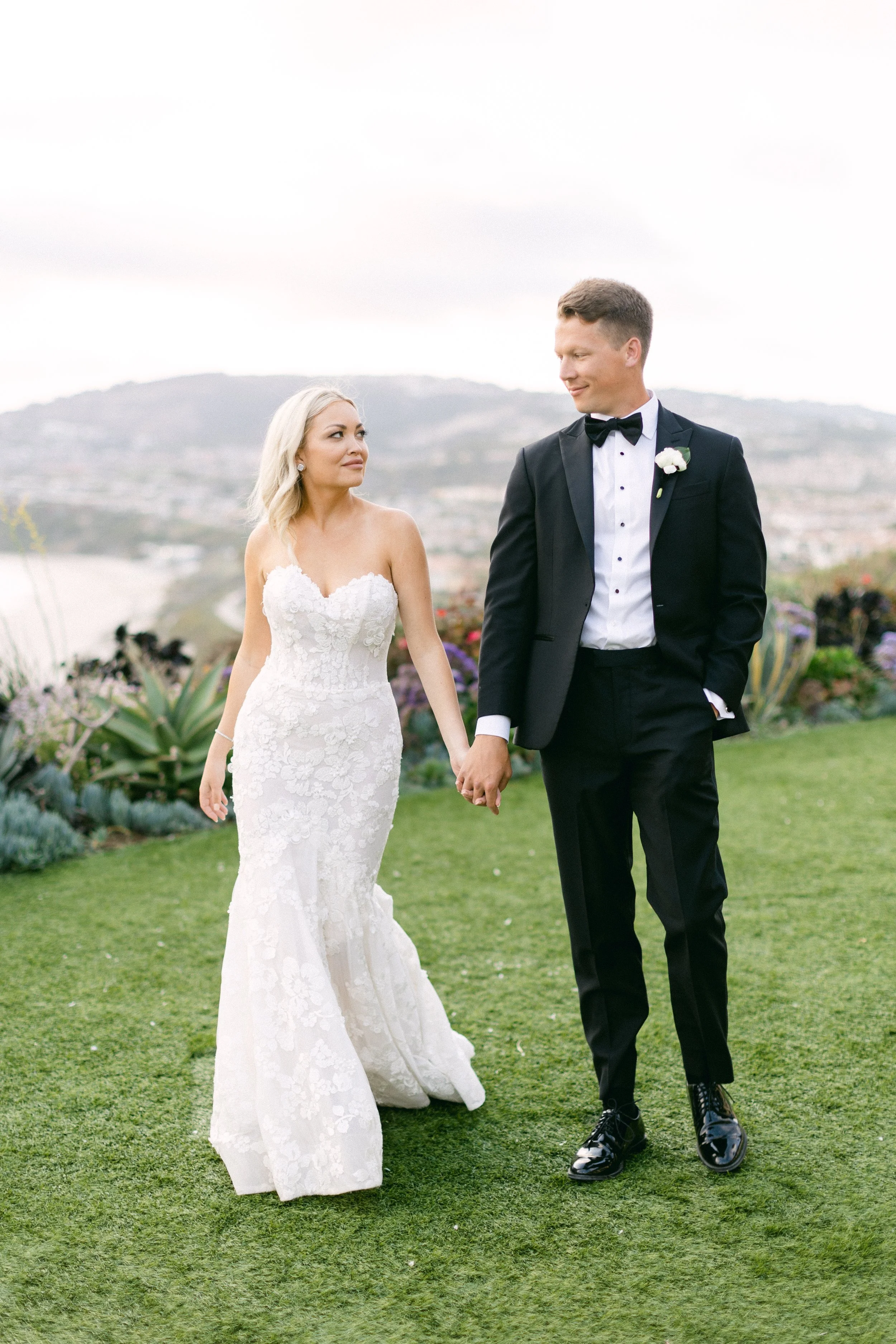 Ritz Carlton Laguna Beach Wedding_©VanessaTierneyPhotography_764A8441.jpg