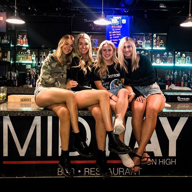 Bar photo 2