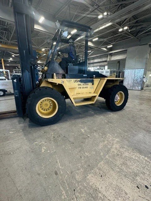 PICKED UP UNIT FROM DRMO (1).jpg