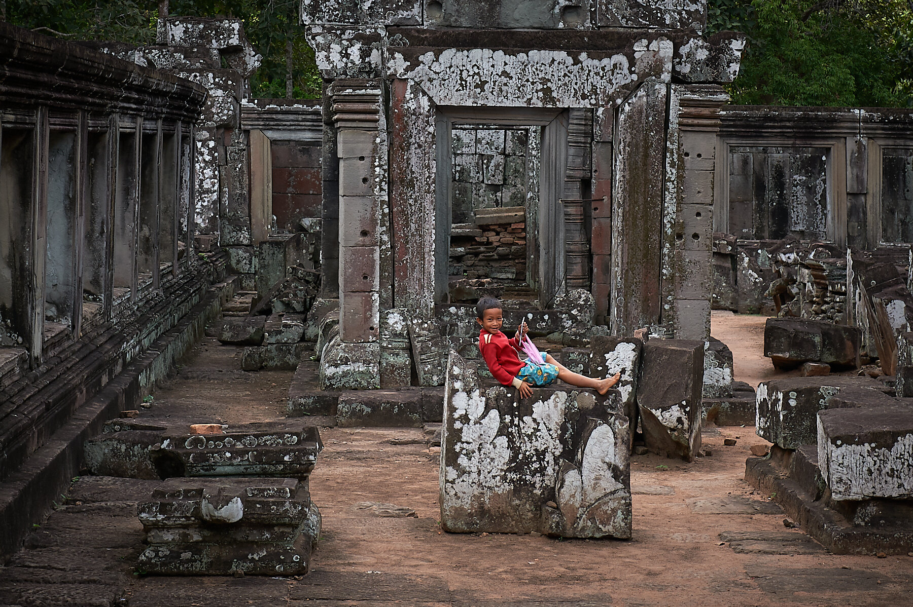 2012_April_13-Angkor Wat-0679.jpg