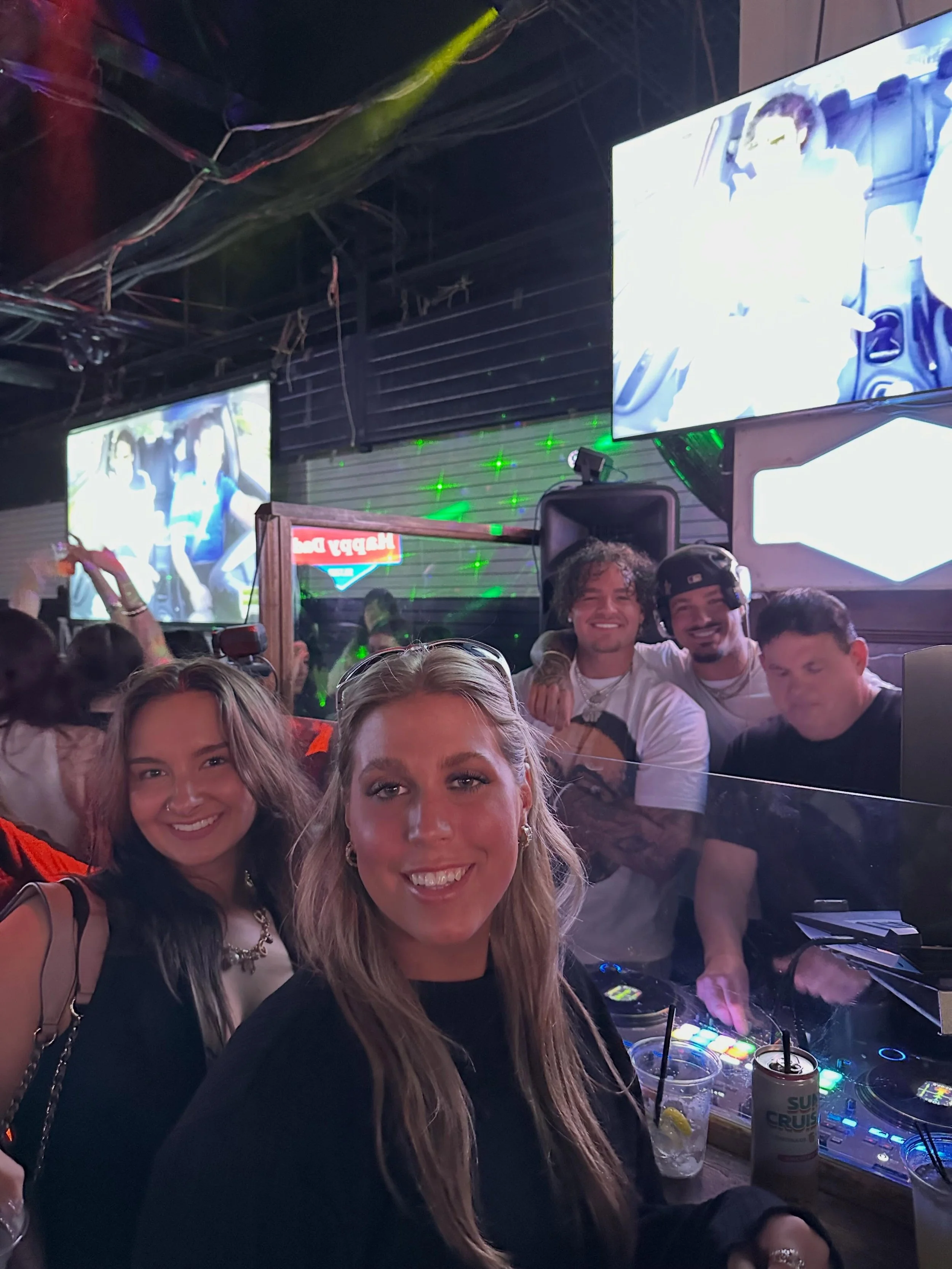 You never know who you&rsquo;re going to run into at McFadden&rsquo;s! 
- 
Join us every Thursday for our Love Island Watch Party! 
-
See yinz Thursday!