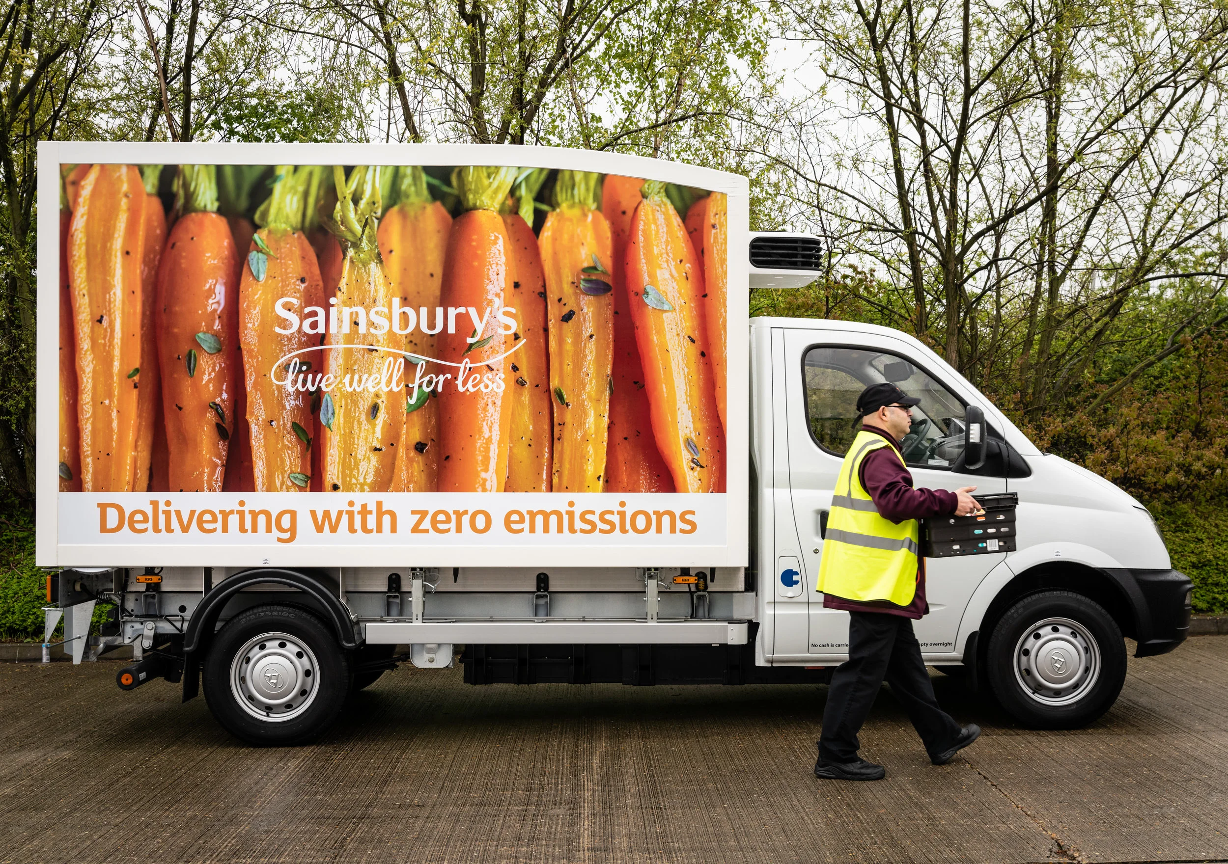 Sainsburys electric van - first delivery.jpg