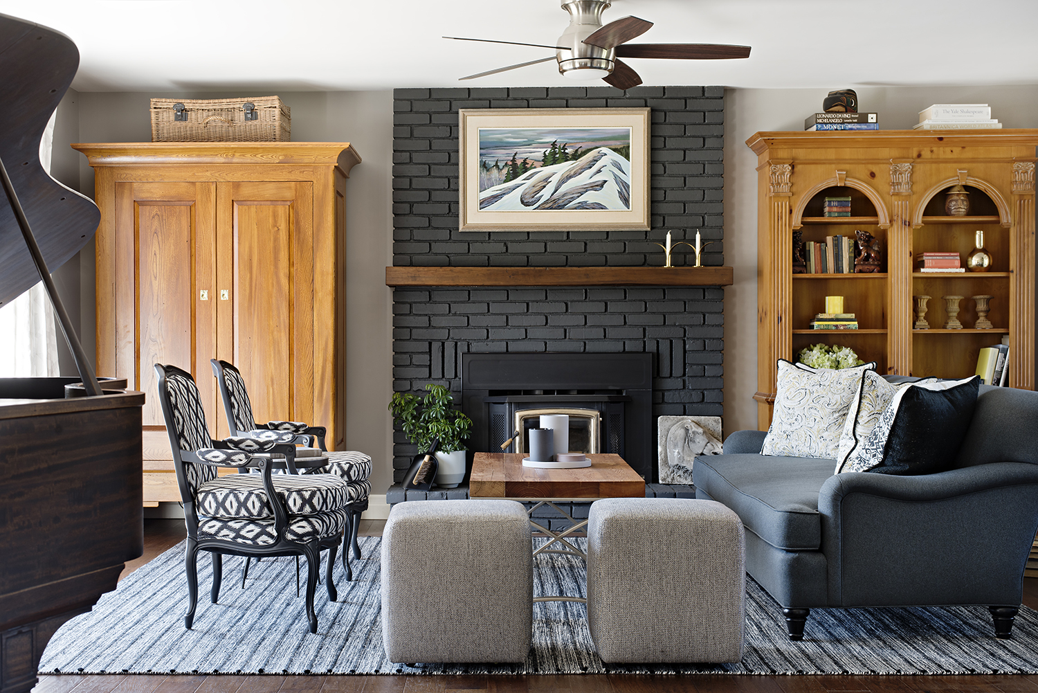 Modern farmhouse interior design by residential interior design firm, Four Blocks South.