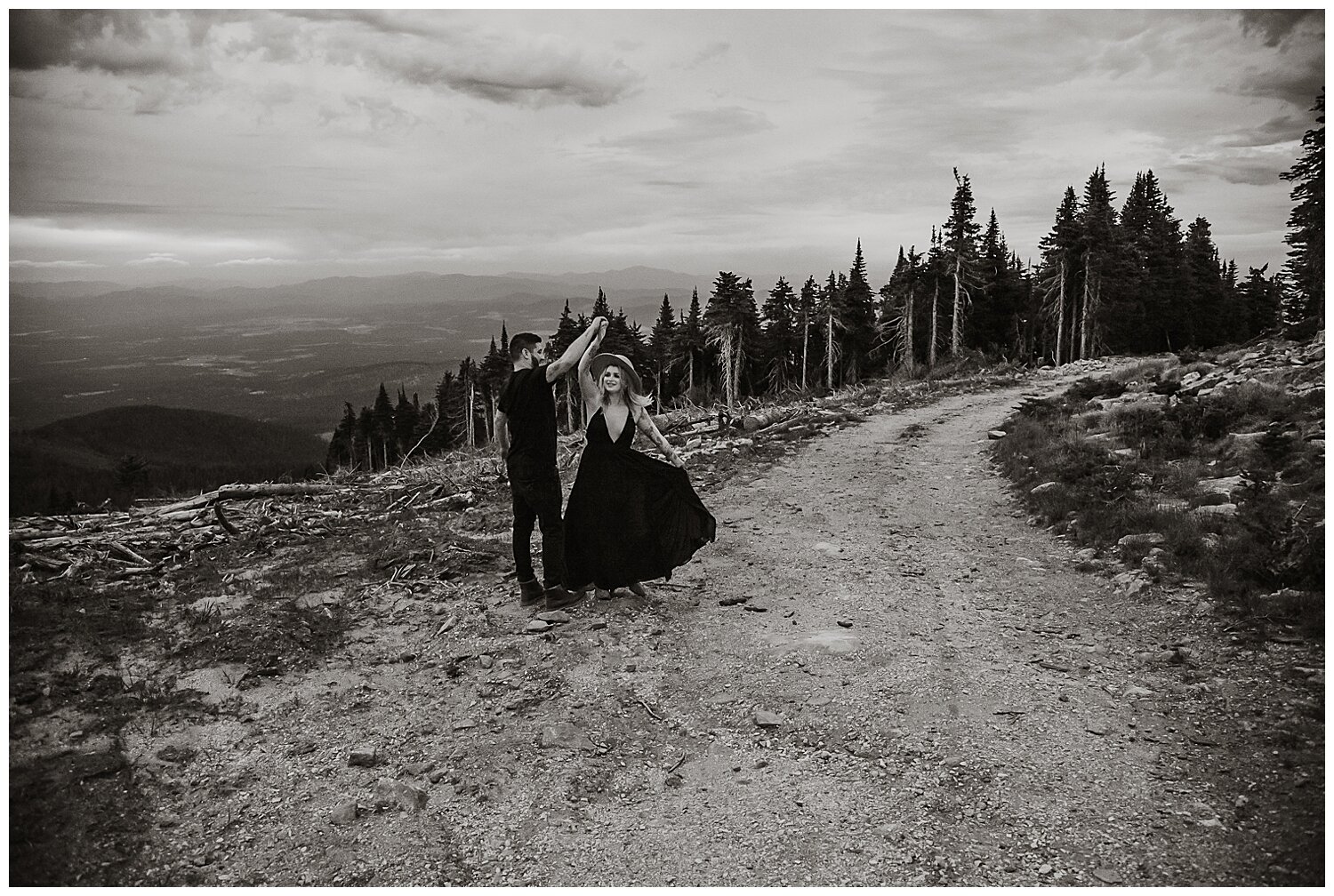 Briena and Travis' Couples Session Mt Spokane - PNW Wedding Photographer-00020.jpg