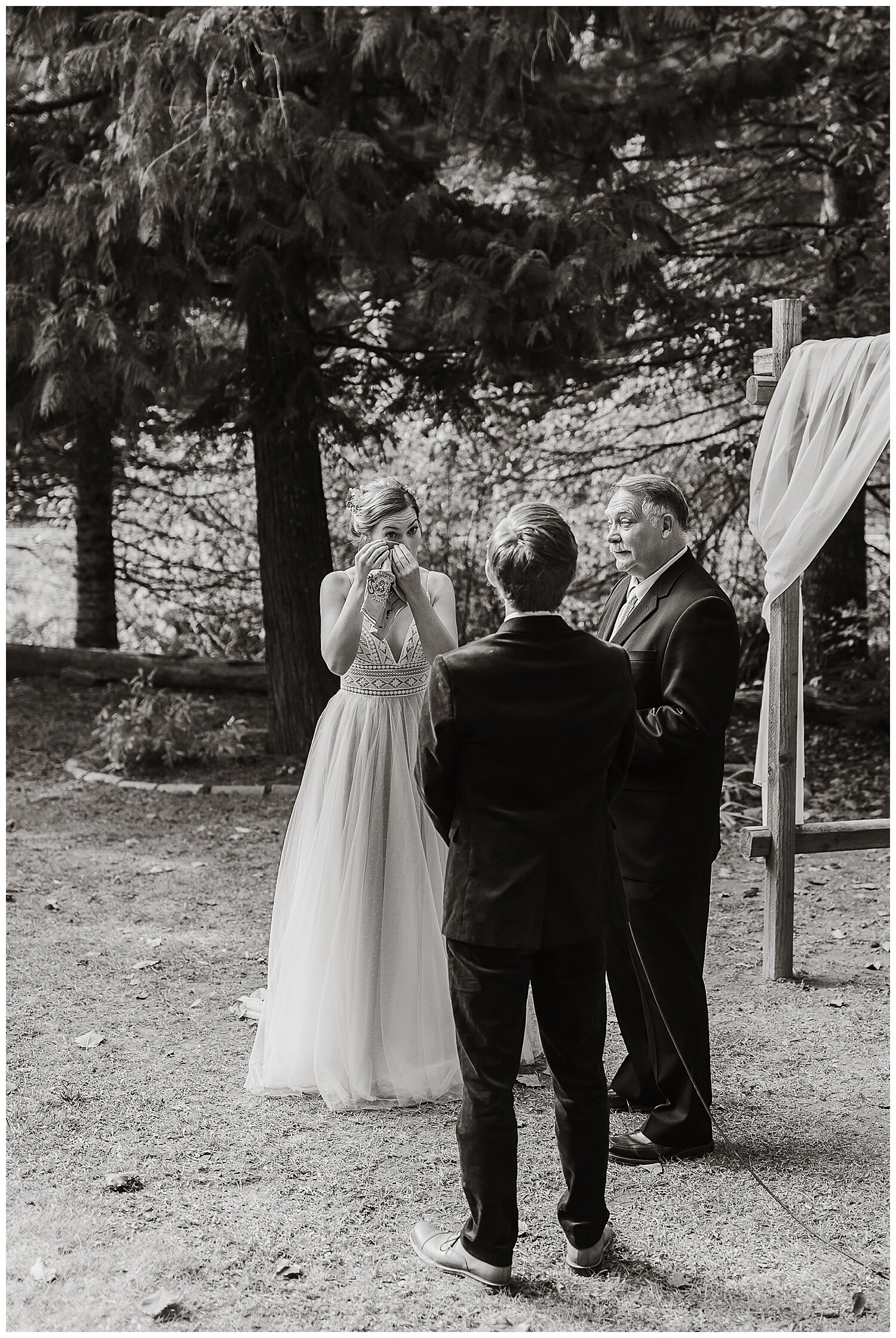 Spokane-Wedding-Photographer-Mitchams-Barn-Bailey-Riley-Photo_0181.jpg