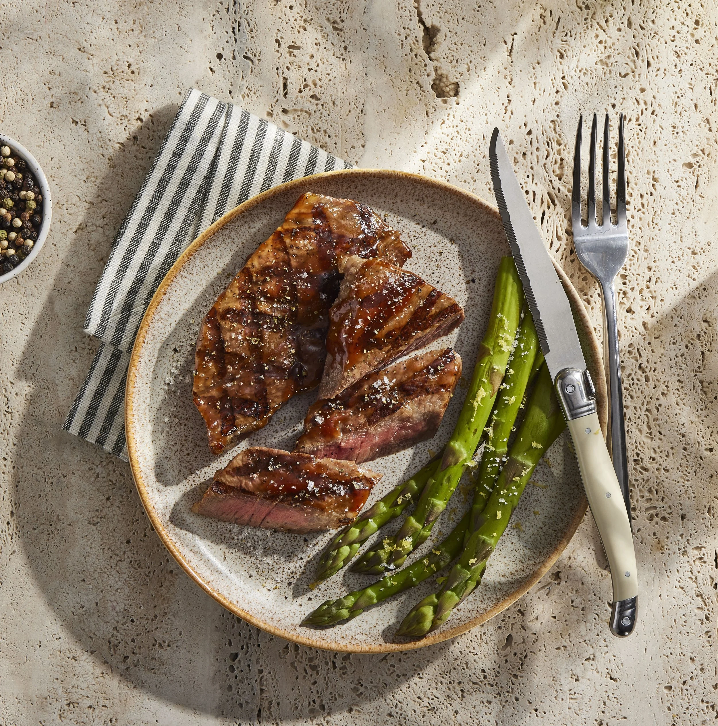 110194_Pg4_Pos2_Wk23_BrandDigest_YFM TriTipSteak copy.jpg