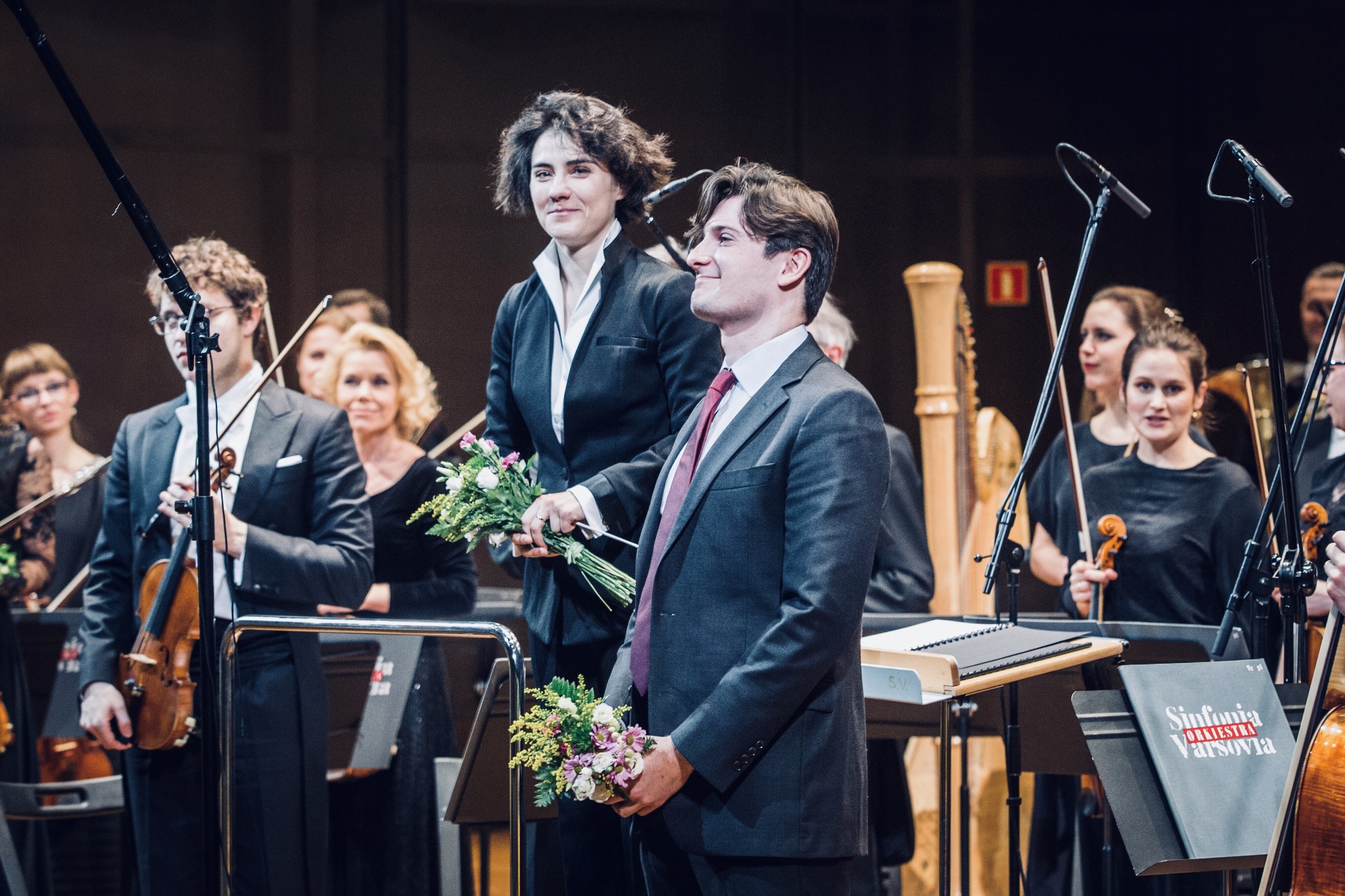 sinfonia varsovia premiere.jpg