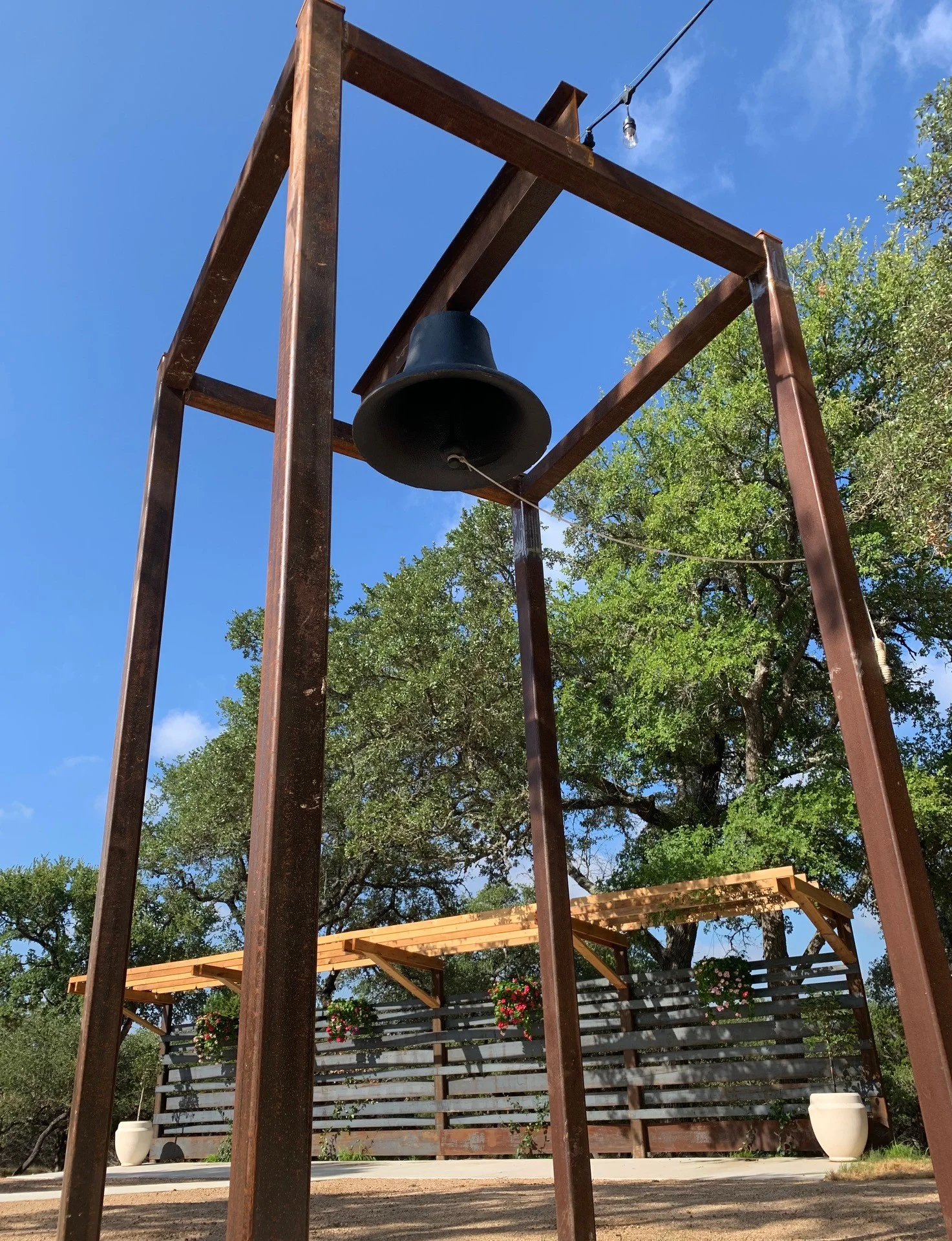 bell.jpg
