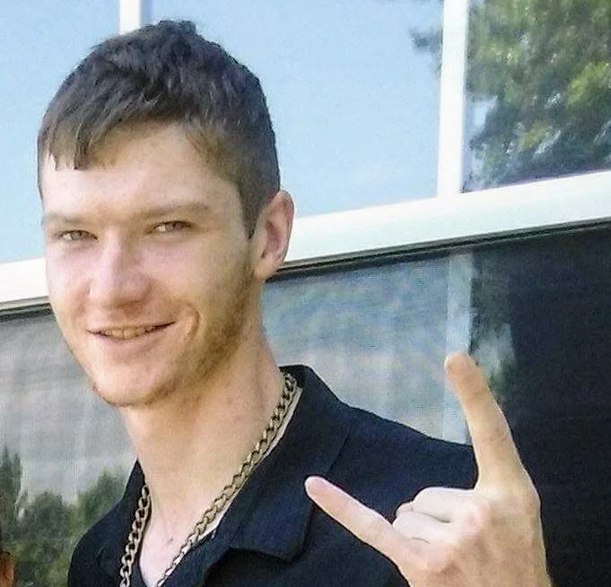 B.jpg