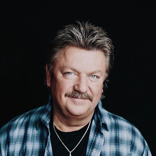 Joe Diffie RIP my brother see you on the other side. My prayers are with your family. I&rsquo;m so sorry for your loss. I did the country music cruise with Joe two years ago you will be truly missed, love you. ⠀⠀
I also lost my brother Kenny Rogers a