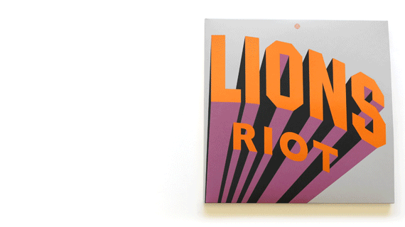 lions-gatefold.gif