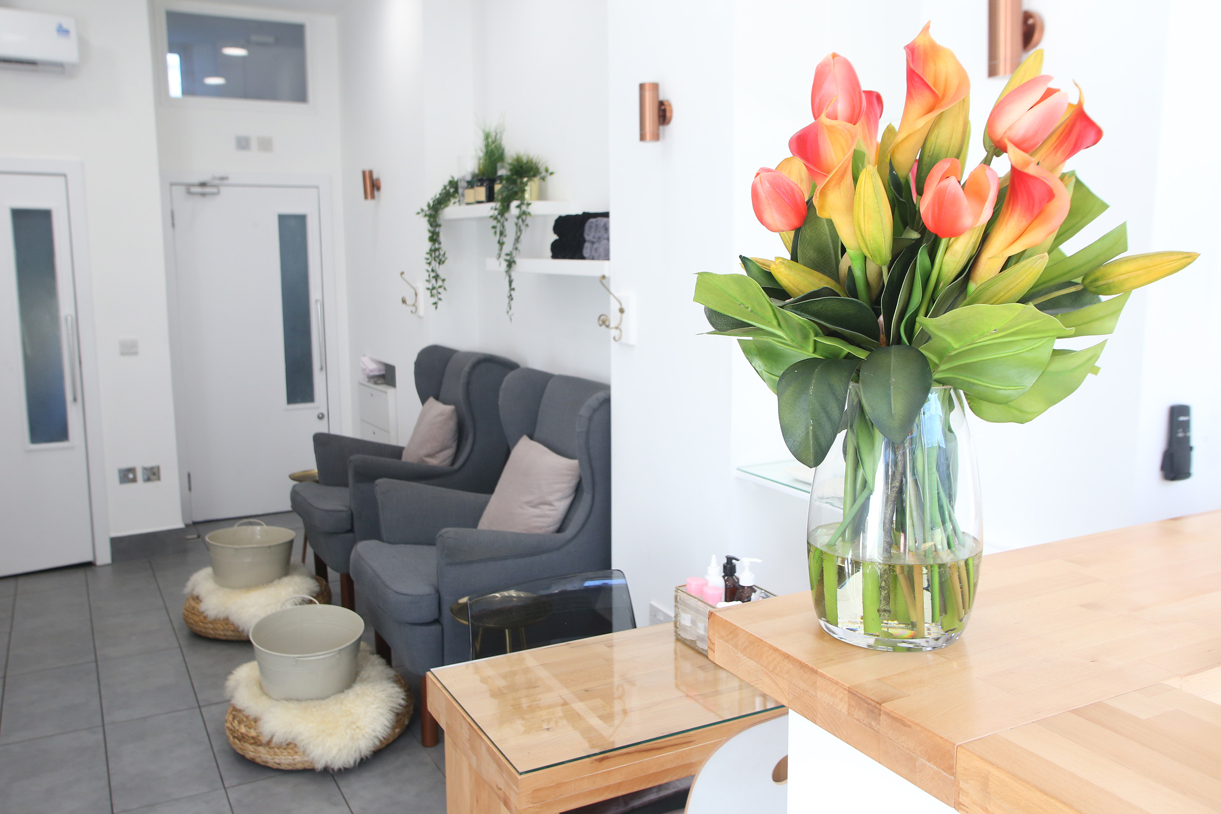 The 9 Best Nail Salons in Massachusetts!