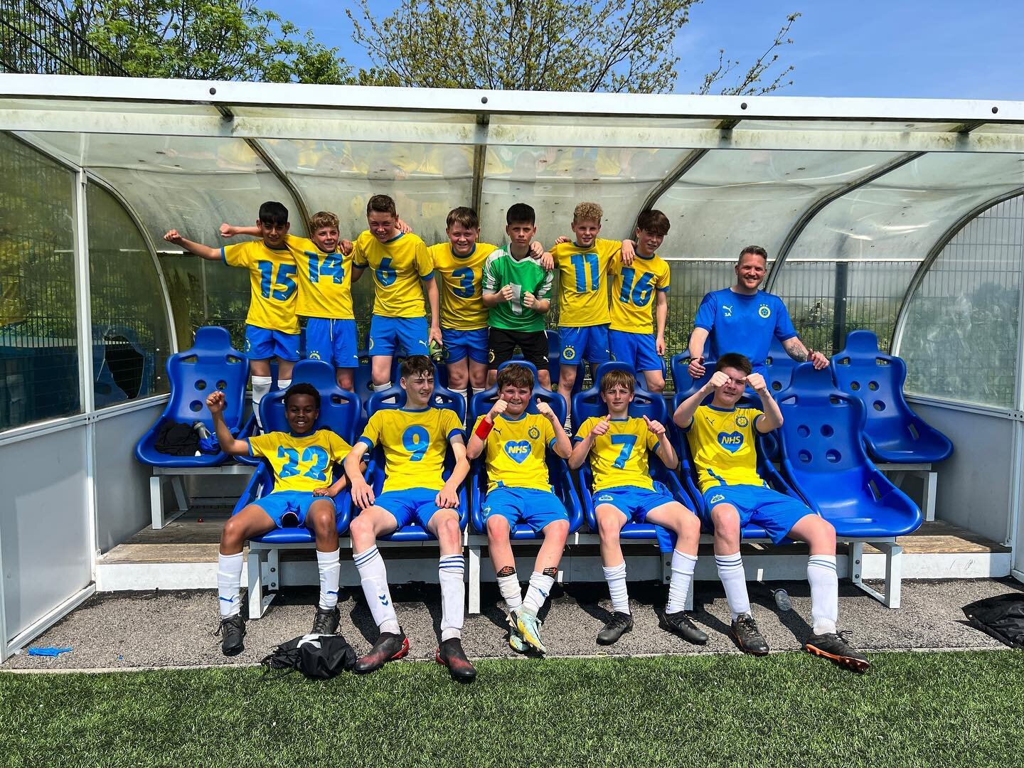 On Sunday it was a very competitive and hard fought match between two passionate sides seeing Ramsgate Yellow take an initial 1:0 lead against Risers U13 Blues. 

An incredible return shot from easily 60m and within our own half made it 1:1. A phenom