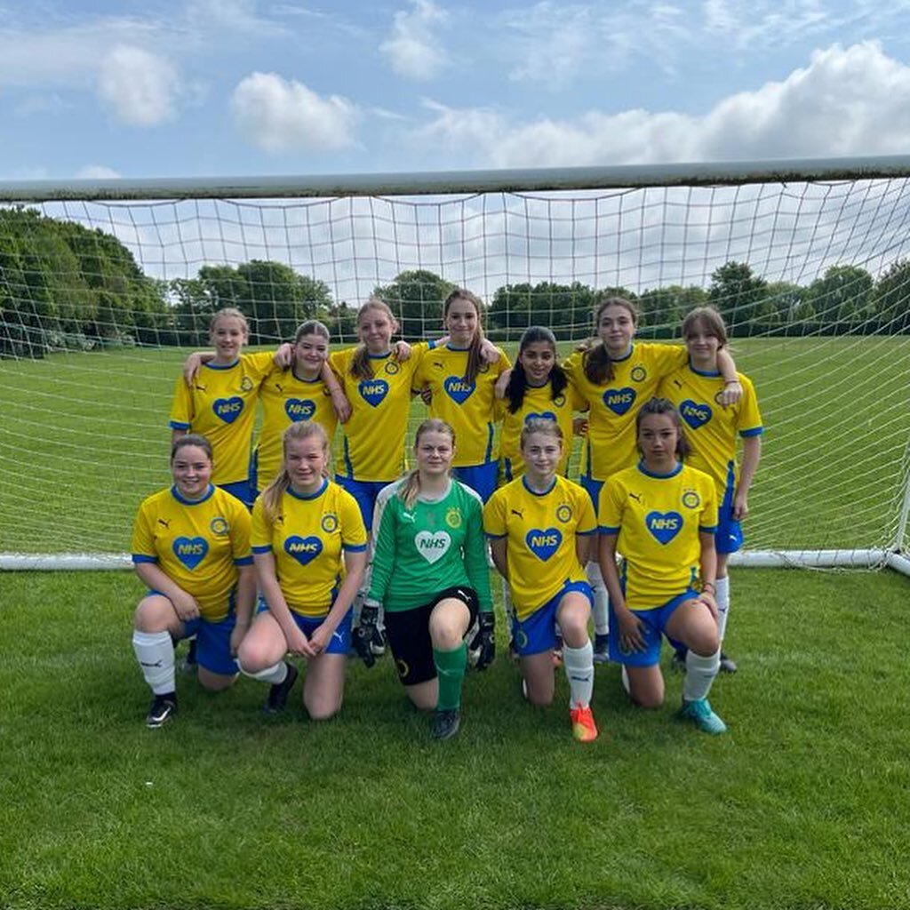 Risers U14 Girls played their last home game of the season against Foots Cray this afternoon. 

Risers should have won the game easily but after being 2-0 up and missing a load of chances, it ended with a 2-2 draw.

Frustrating result but the girls s