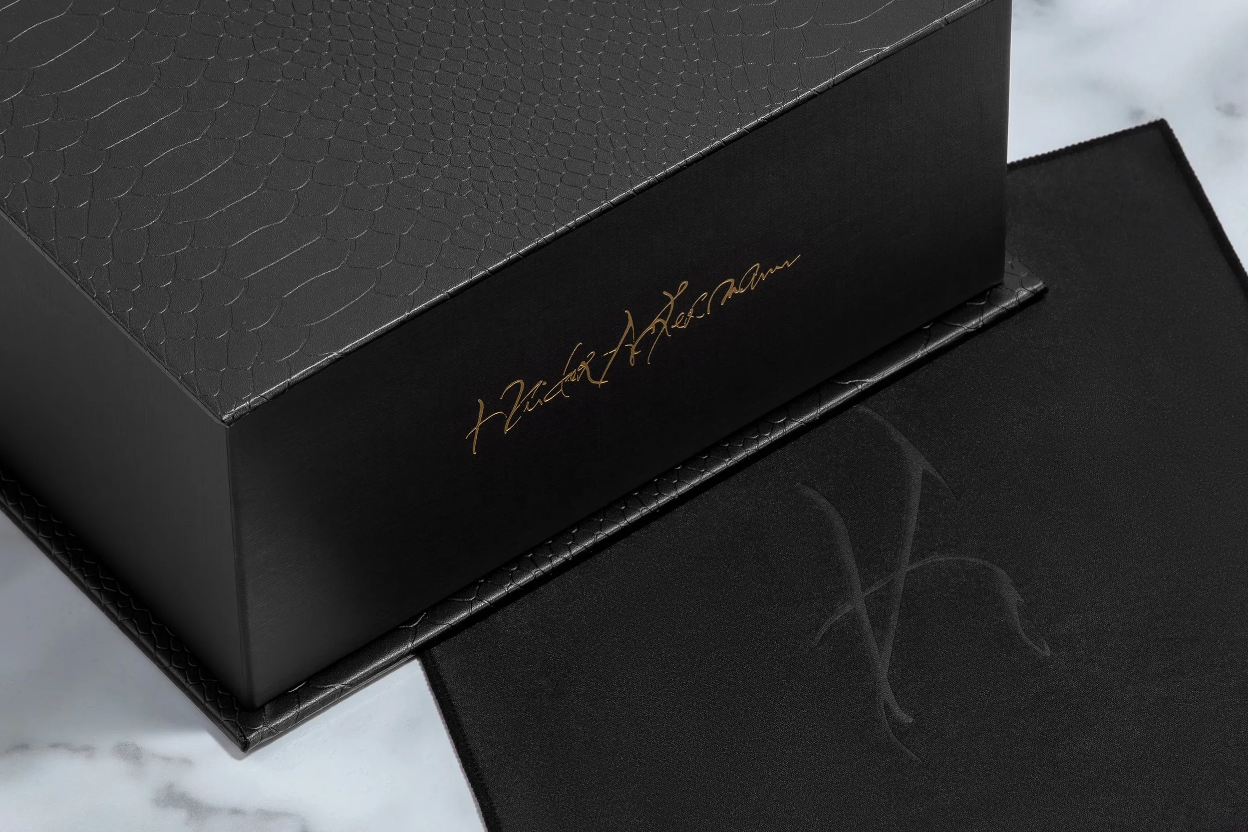Ackermann_Packaging_Detail-013_Cropped_5377x3585_pprukj.jpg.jpeg
