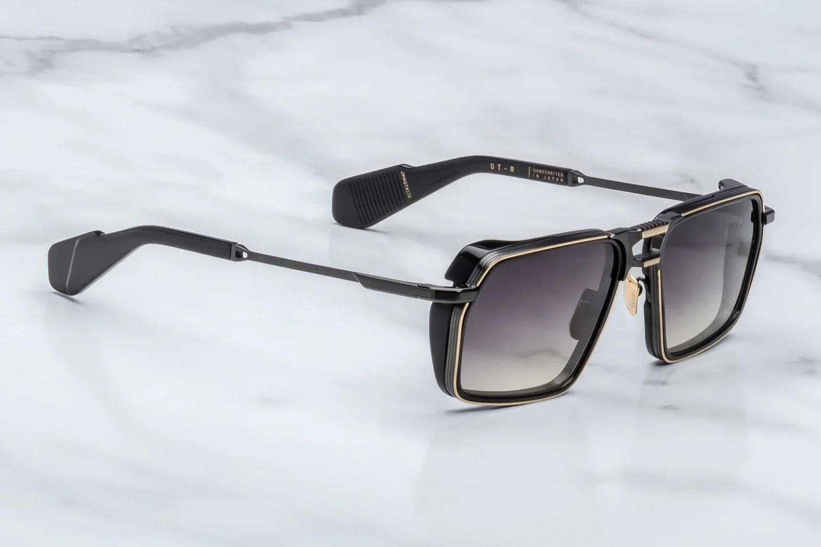 jacques-marie-mage-gt-r-bng-sunglasses-side.webp
