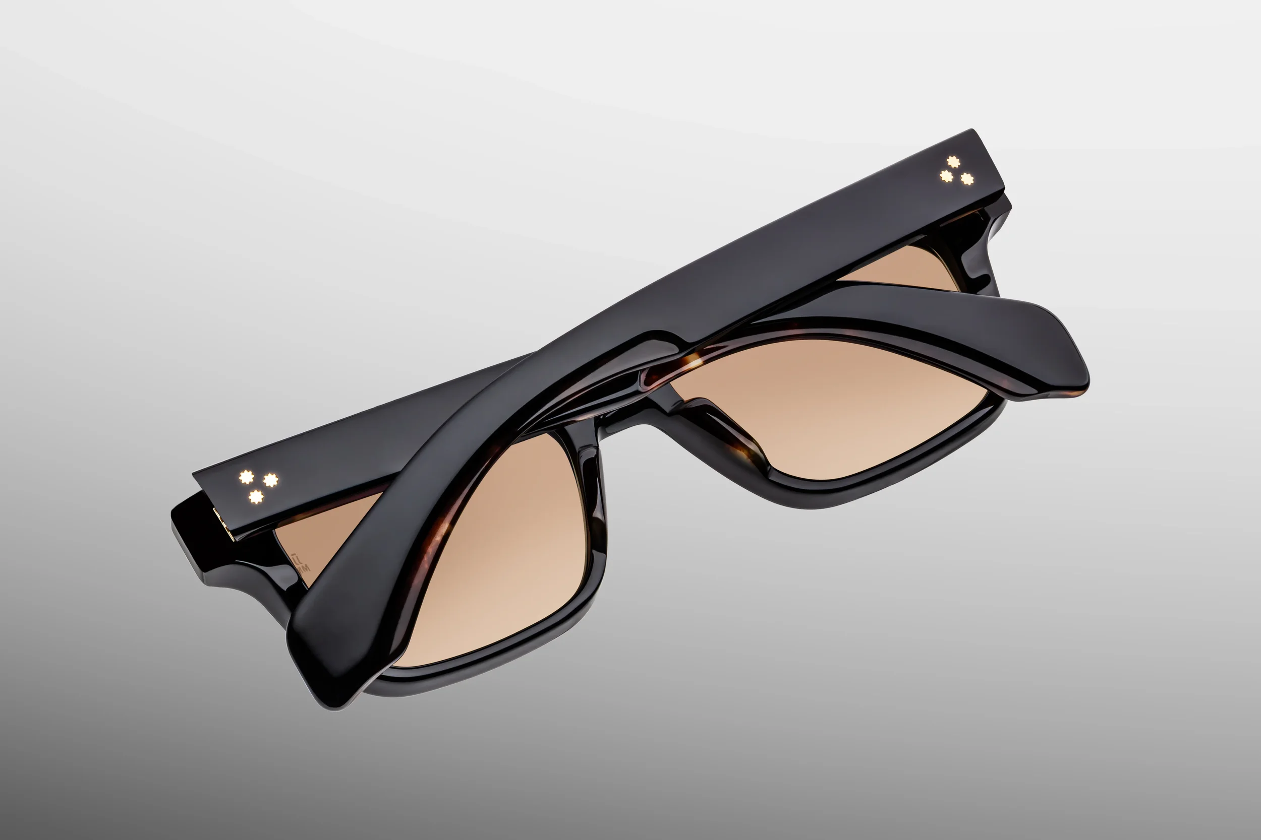 Molino_Noir15_Detail-2_Cropped_5377x3585_d38bg4.webp