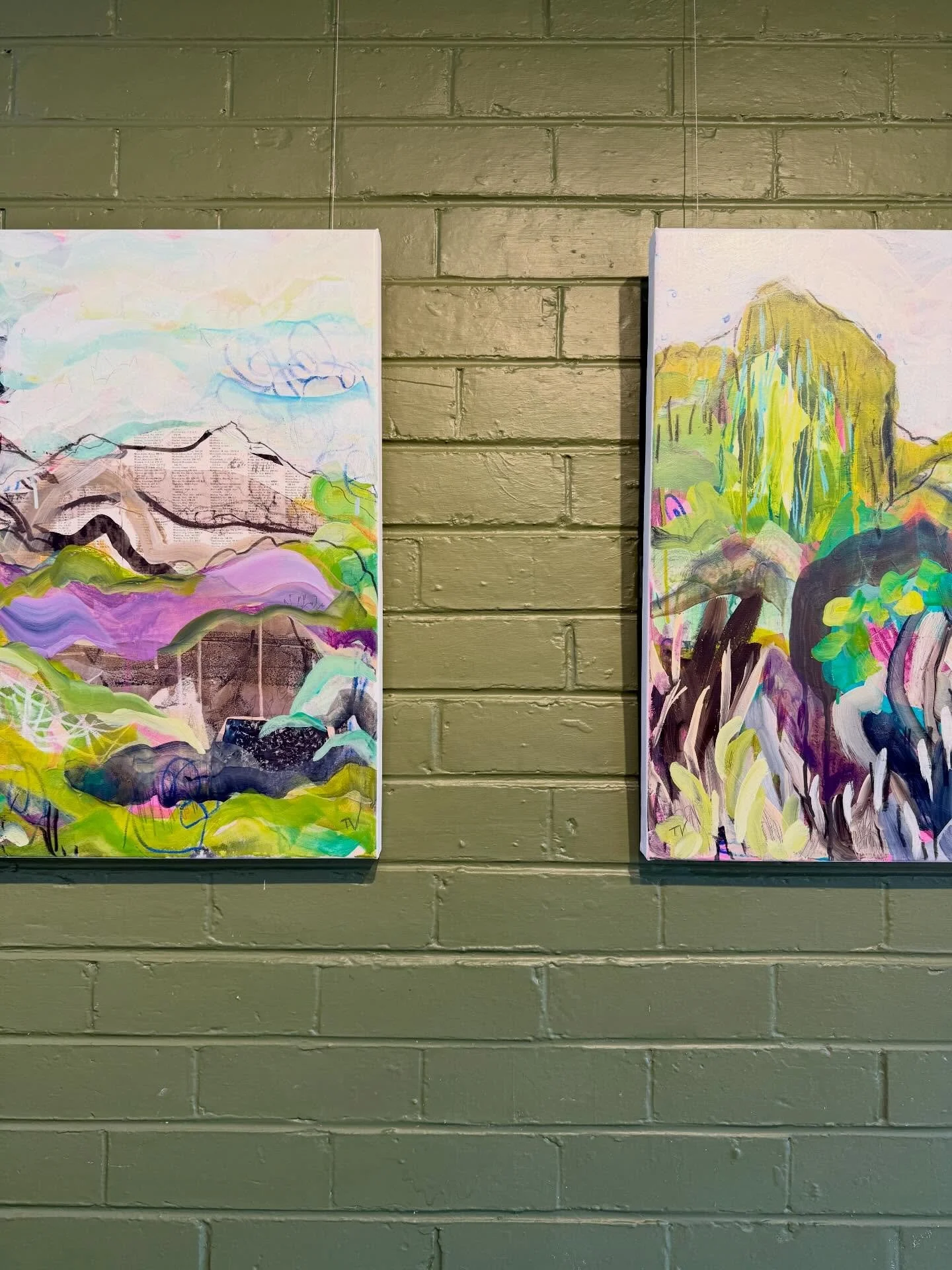 This is the last weekend of my solo exhibition 
Into the Land
At the Poatina Tree Art Gallery 
Poatina, TAS
@poatina_arts 

The Gallery hours and the Poatina Tiers Tea Lounge are Friday to Sunday 10 am till 4 pm
The final day of the exhibition is Sun