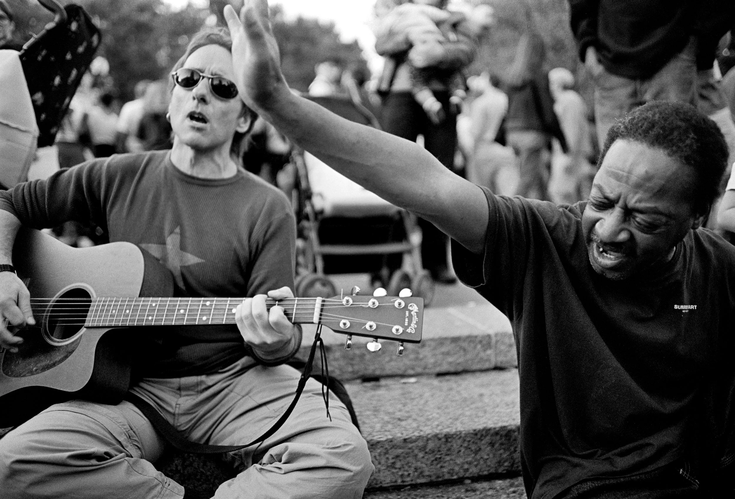 snaps_singers-at-union-square-retouched.jpg