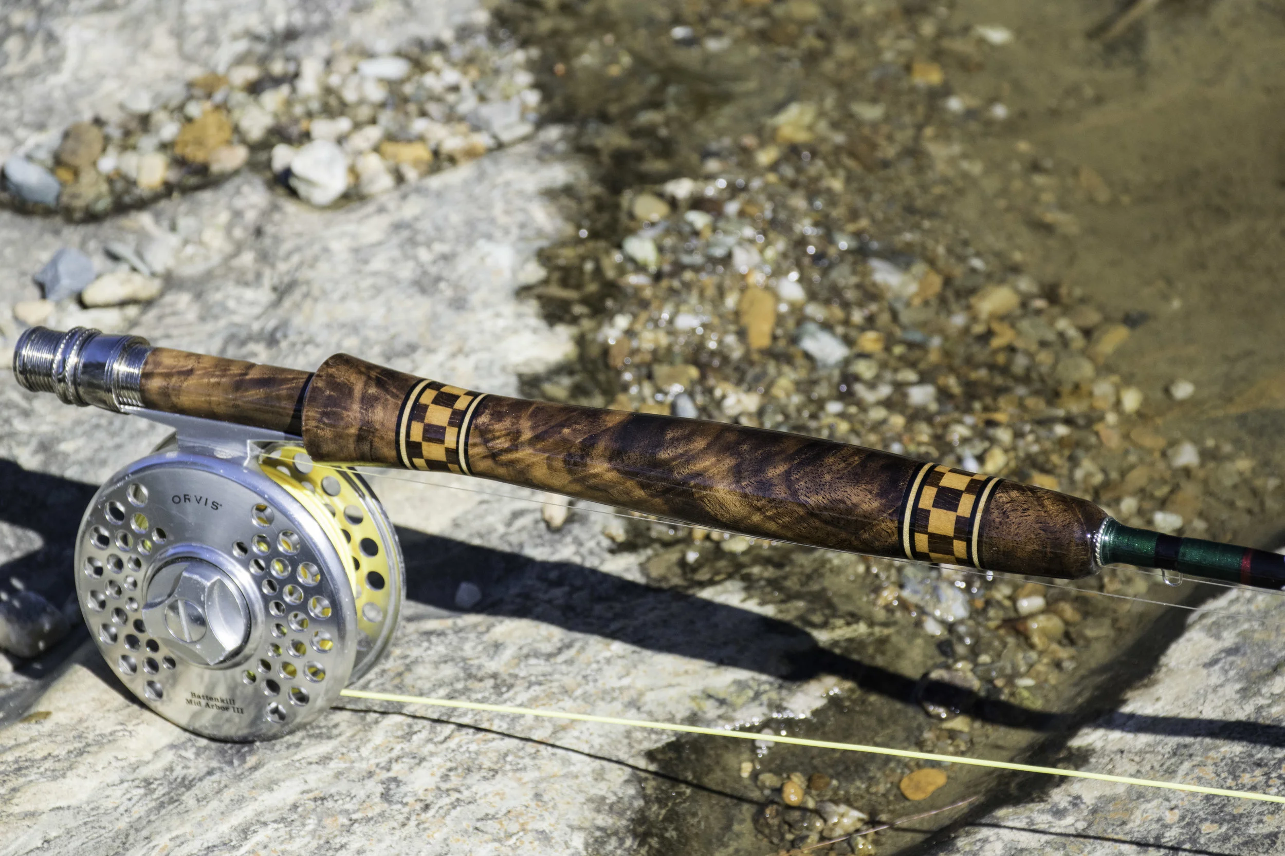 *Note this was a photo of a carbon rod with the traditional reel seat