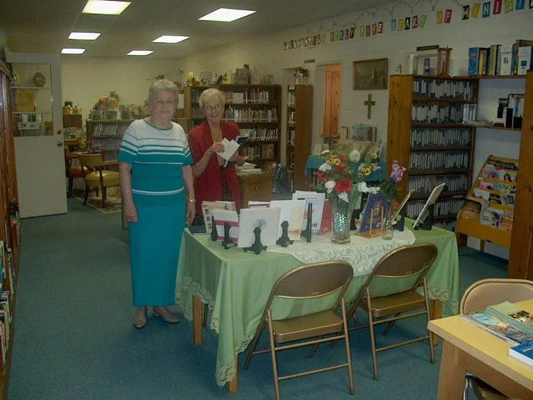 Old-Ruth-Shirley.jpg