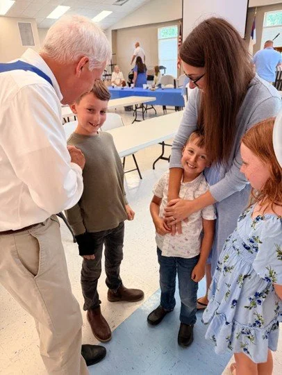 pastors family 2.jpg