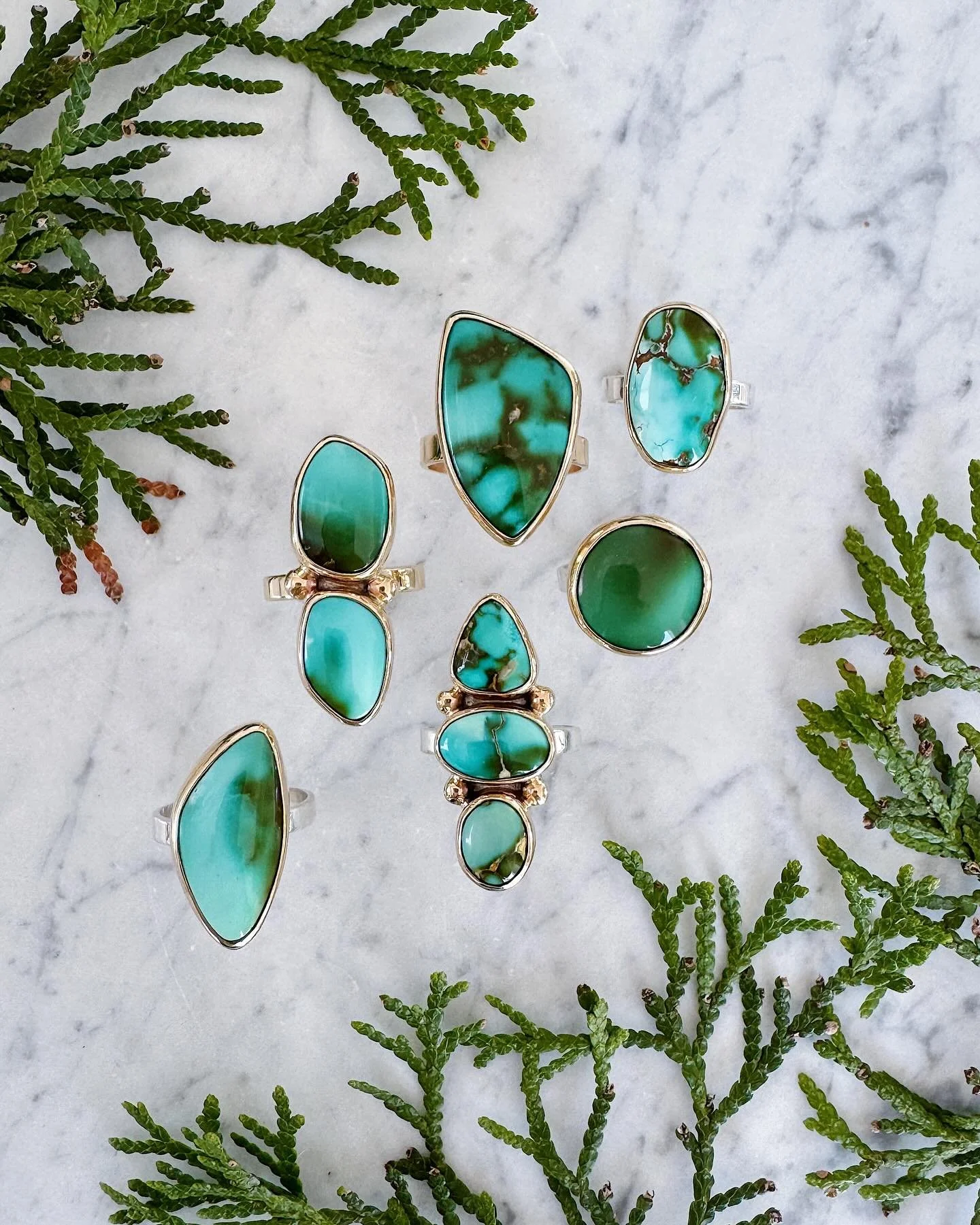 Royston + Pilot Mountain 💚
The most gorgeous turquoise, wrapped in gold. Available this Saturday at 11 am Central on the site ✨✨✨
