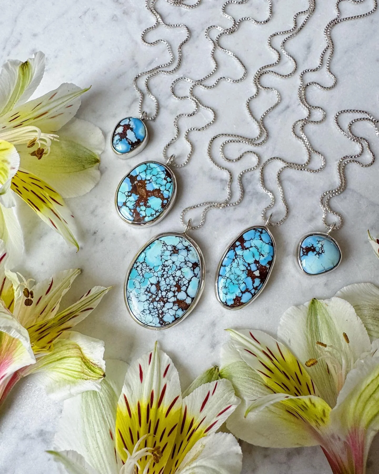 Beautiful blues 🩵🩵🩵
Golden Hills Turquoise, wrapped in sterling silver. Available Friday at 11am Central 💫