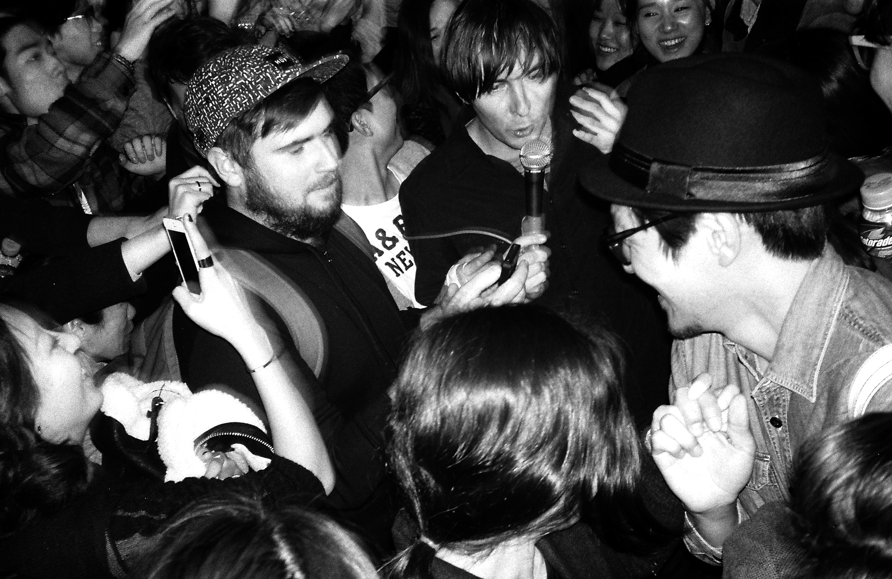 Thomas Mars Crowd (2014).jpg