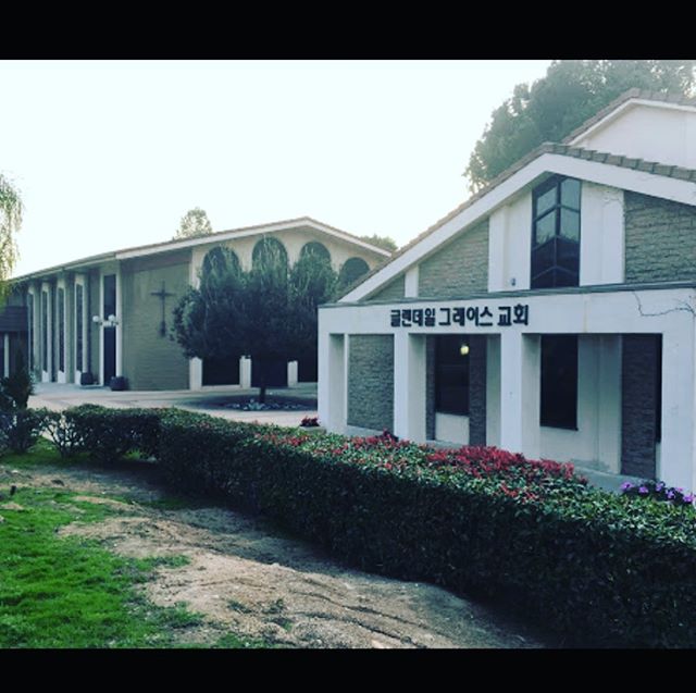 Hi Friends,
We have some crazy news! I’ll be partnering with Glendale Grace Church, located in (obviously) Glendale, California, converting the church into a wedding venue(while also still remaining a church). I’ll be the point person and on-site coordinator for all weddings. For the foreseeable future, I’ll be able to offer our venue and services to the @_handbloom Family at an amazing deal! If you or anyone you know is getting married in the near future, feel free to DM me for an initial consultation :) - Kevin
#wedding #losangeleswedding #weddingvenue #losangelesweddingvenue #laflorist #laweddingflorist #marriage #flower #weddingflower #churchwedding #love #community #jesusing #lovewins #flowerdesign