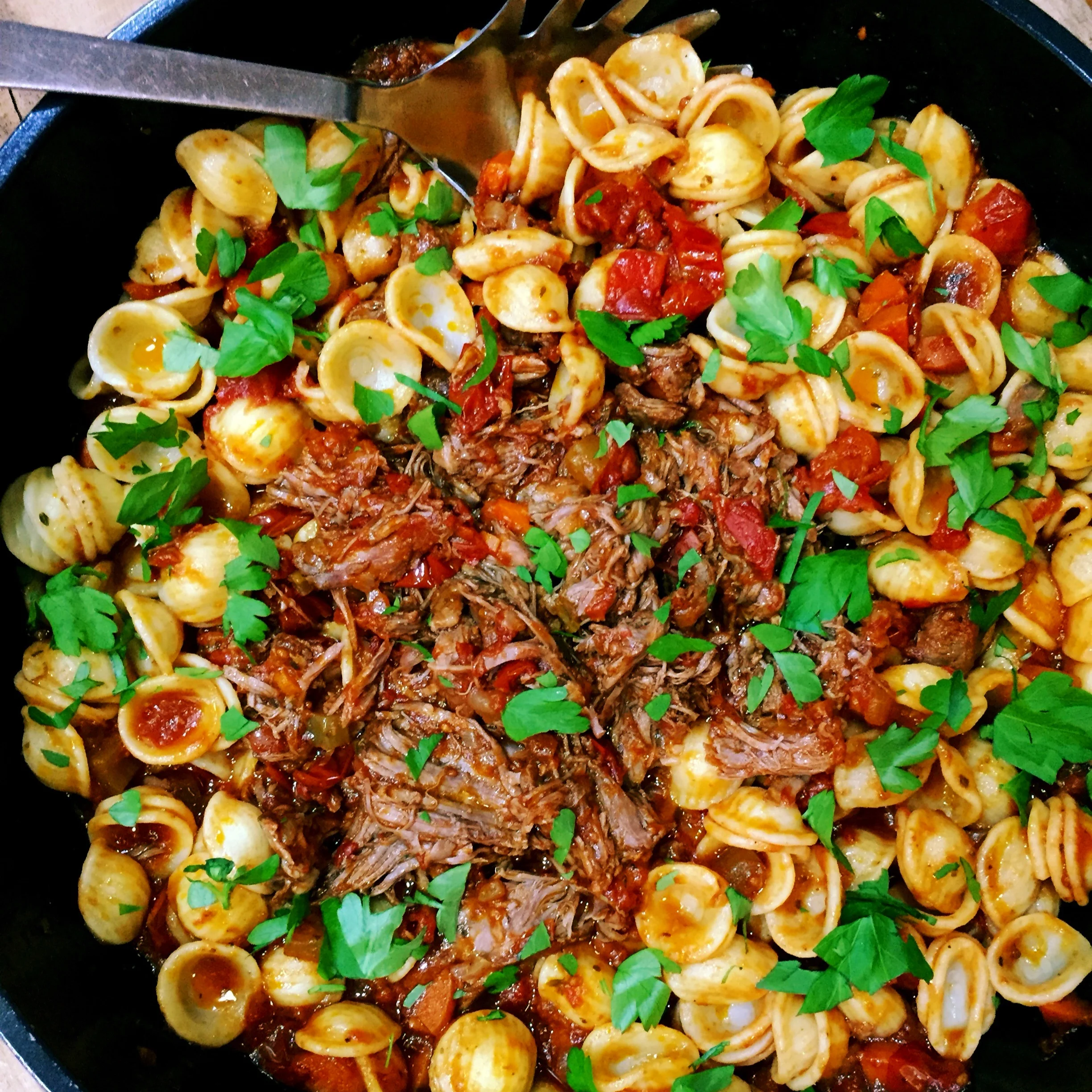 Slow+cooked+boneless+lamb+shoulder.jpg