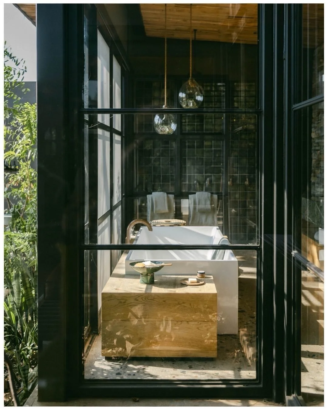 Tengile River Lodge &mdash; place to be renewed by the wild. @tengile_malamala_collection 

#southafrica #safari #africansafari #editorialphotographer