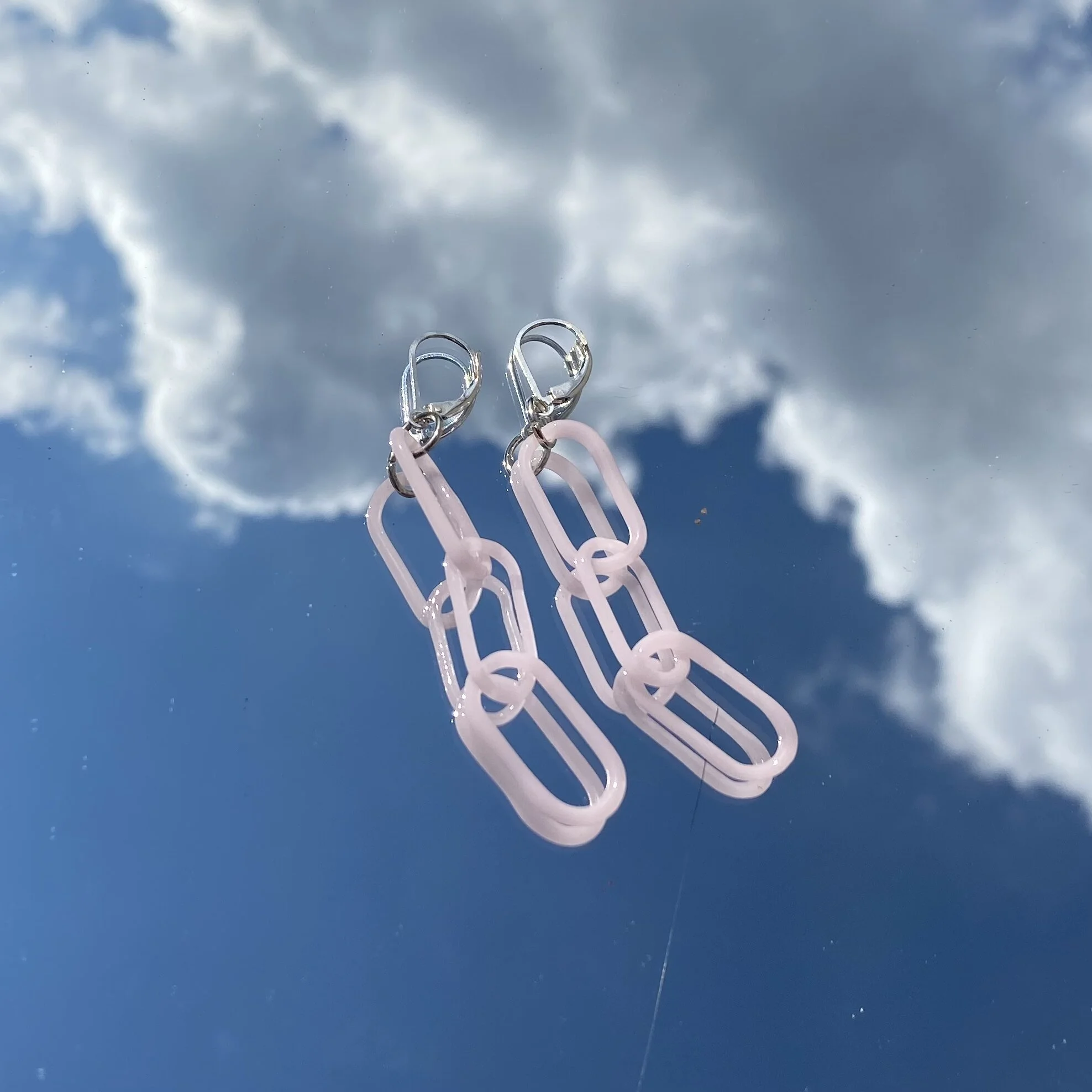 0F2C7AA2-F059-4D50-8291-7AF3993797E1