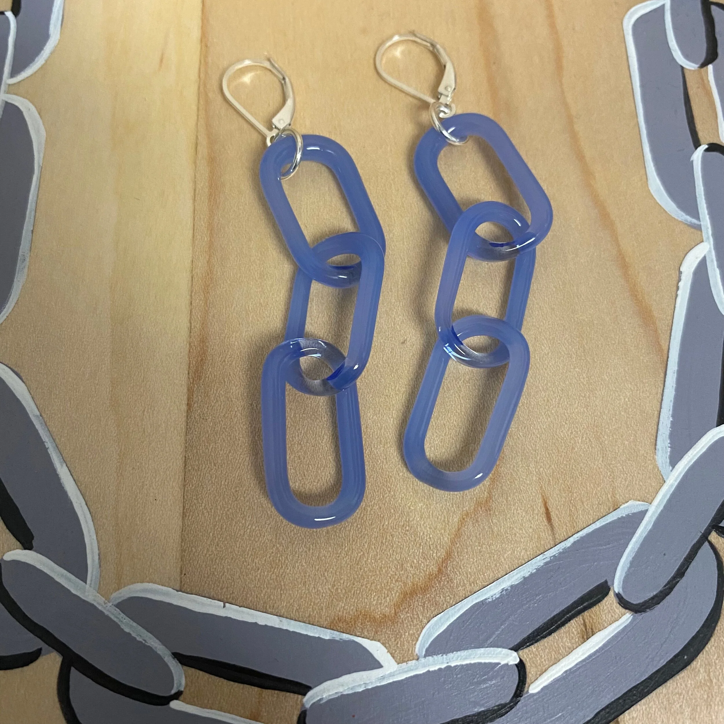 05E89660-1A2B-48F4-AB0F-35C1D35FE2AB