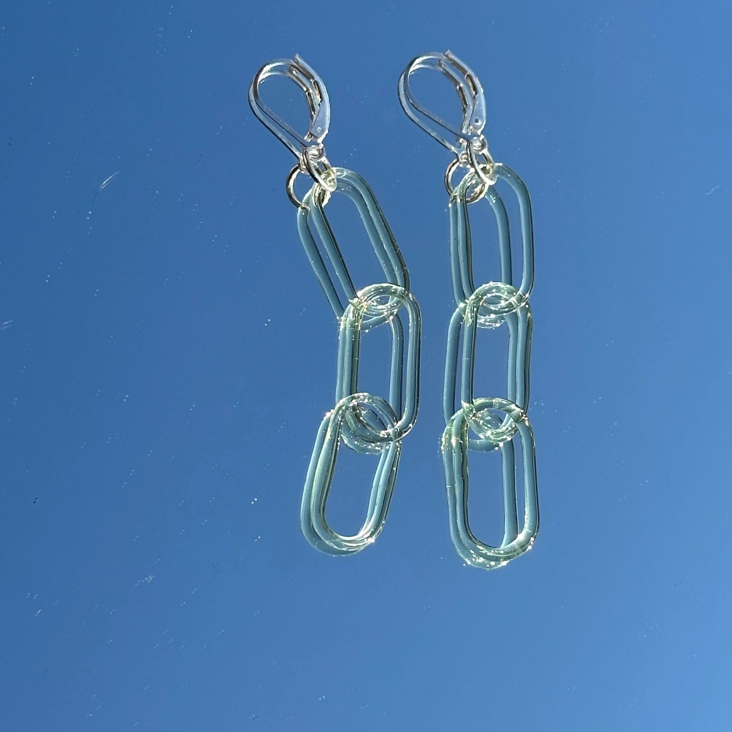 AEDBFB7D-61B2-4EFA-9E92-3CFF29B3FDBE