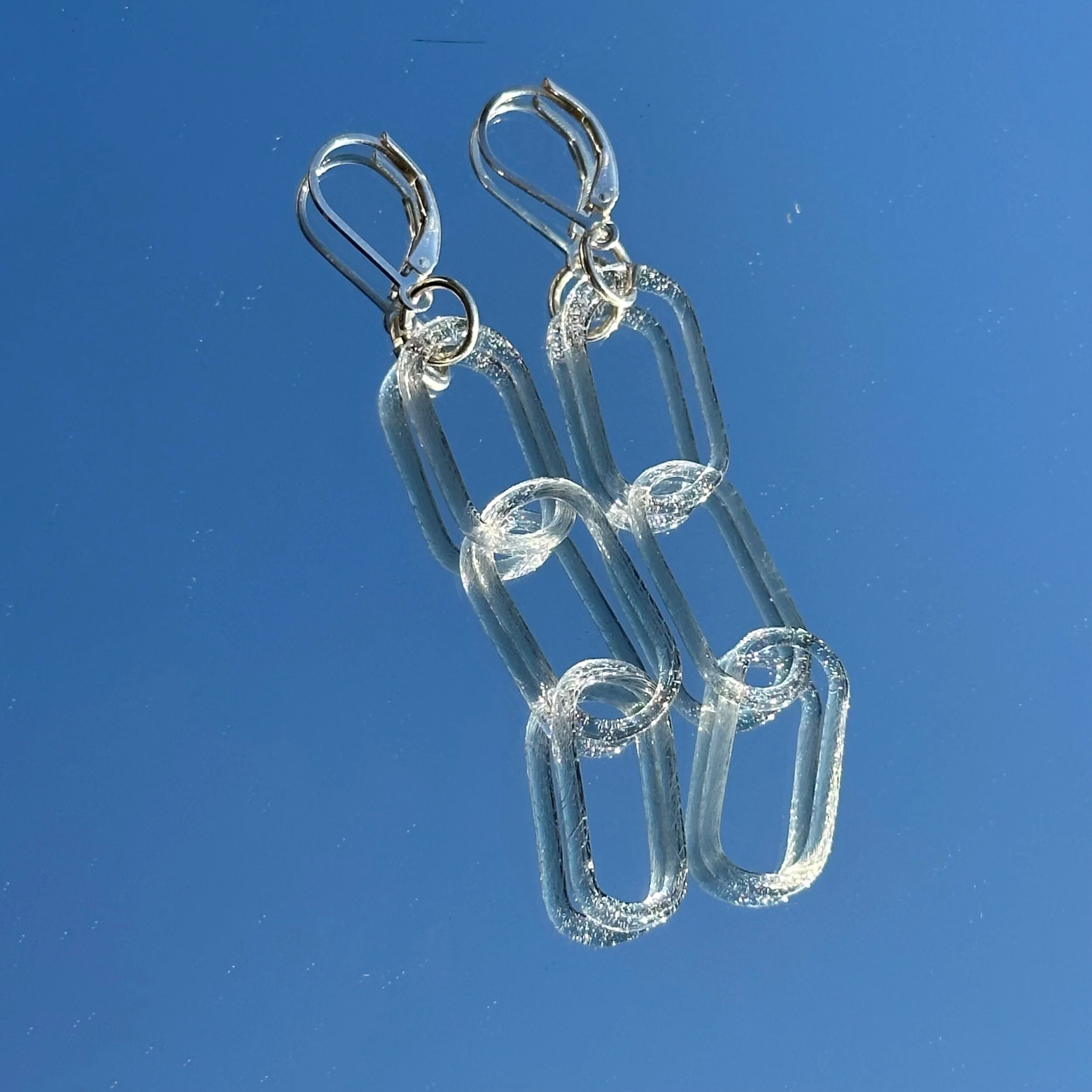 BD9A0619-A8A6-4FE2-AEC9-24BC952F4640