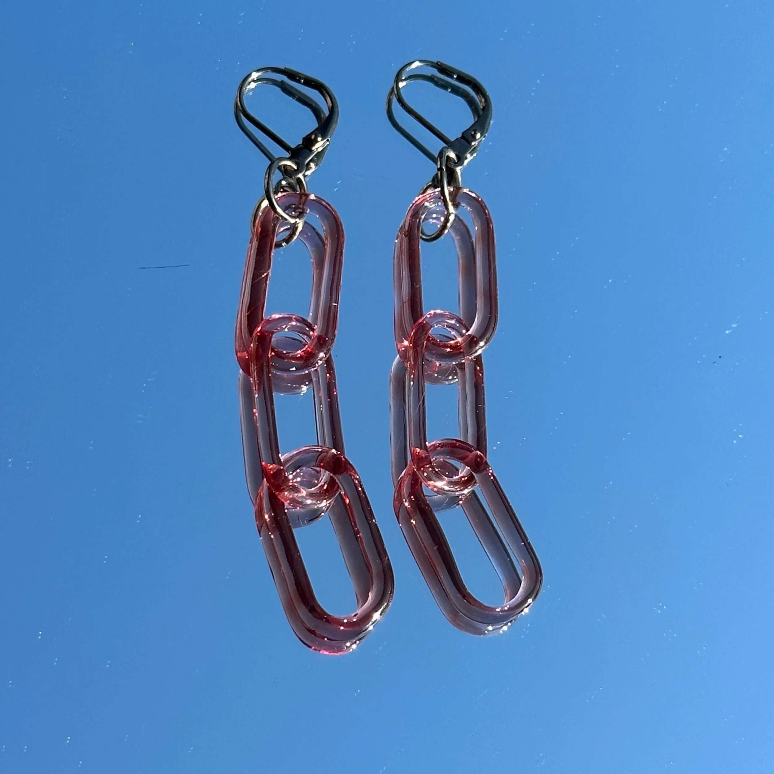 DBD25FCF-9418-410B-93CB-51D757C092FE