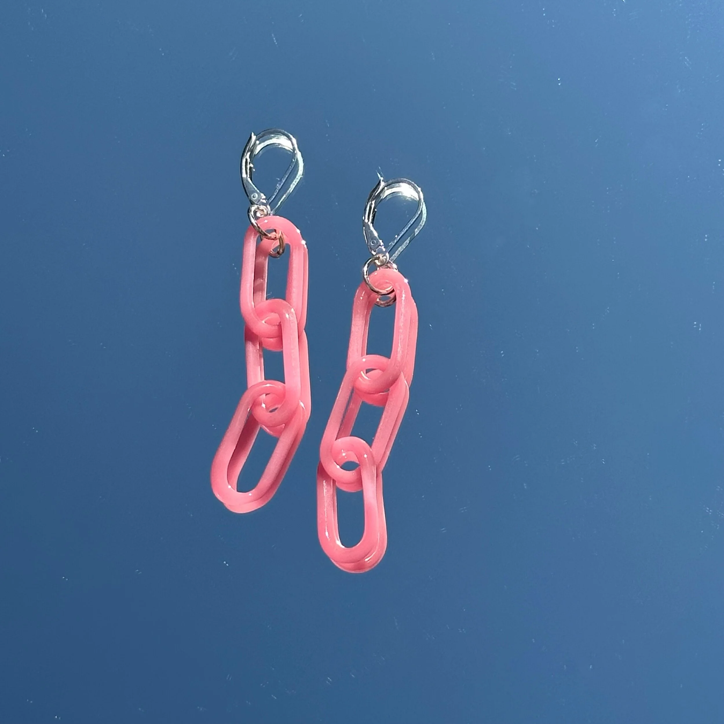 86A28CA2-CFE9-4737-A449-1F24DAA3DA2D